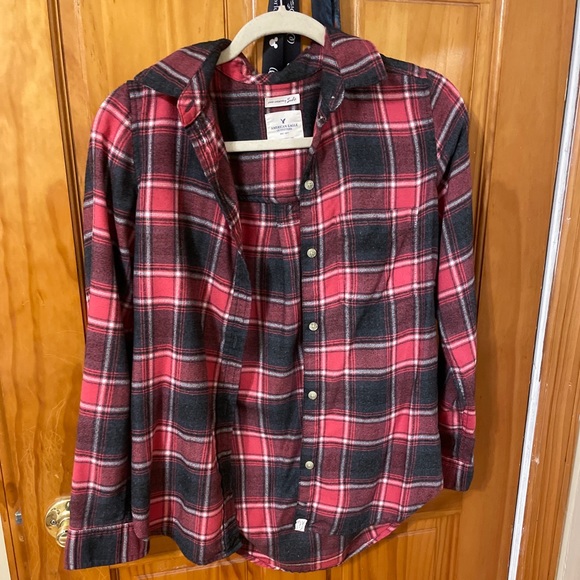 American Eagle Outfitters Tops - Women’s American Eagle Plaid Shirt Boyfriend Fit